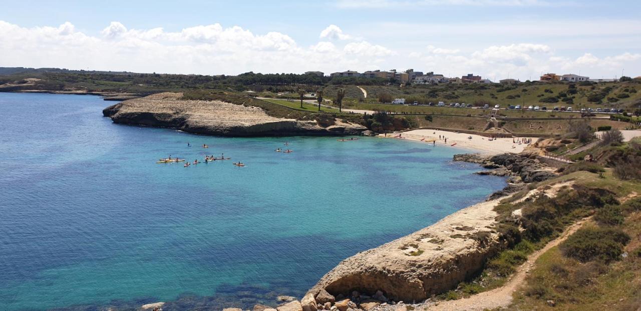 Suite Guesthouse A Pochi Passi Dal Mare 사사리 외부 사진
