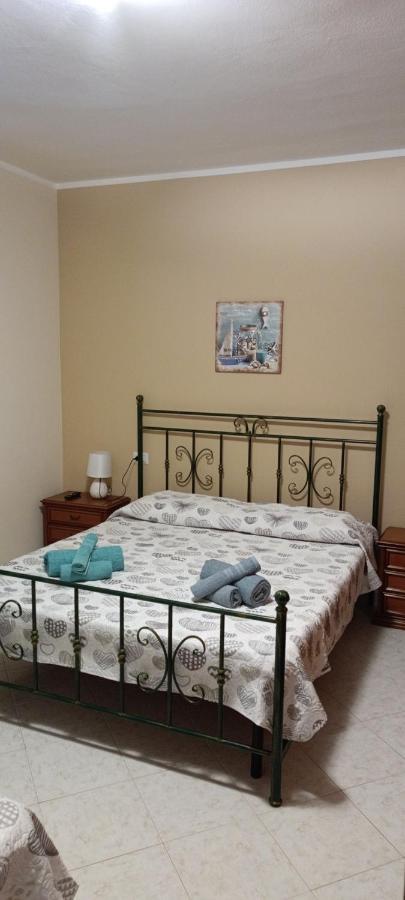 Suite Guesthouse A Pochi Passi Dal Mare 사사리 객실 사진