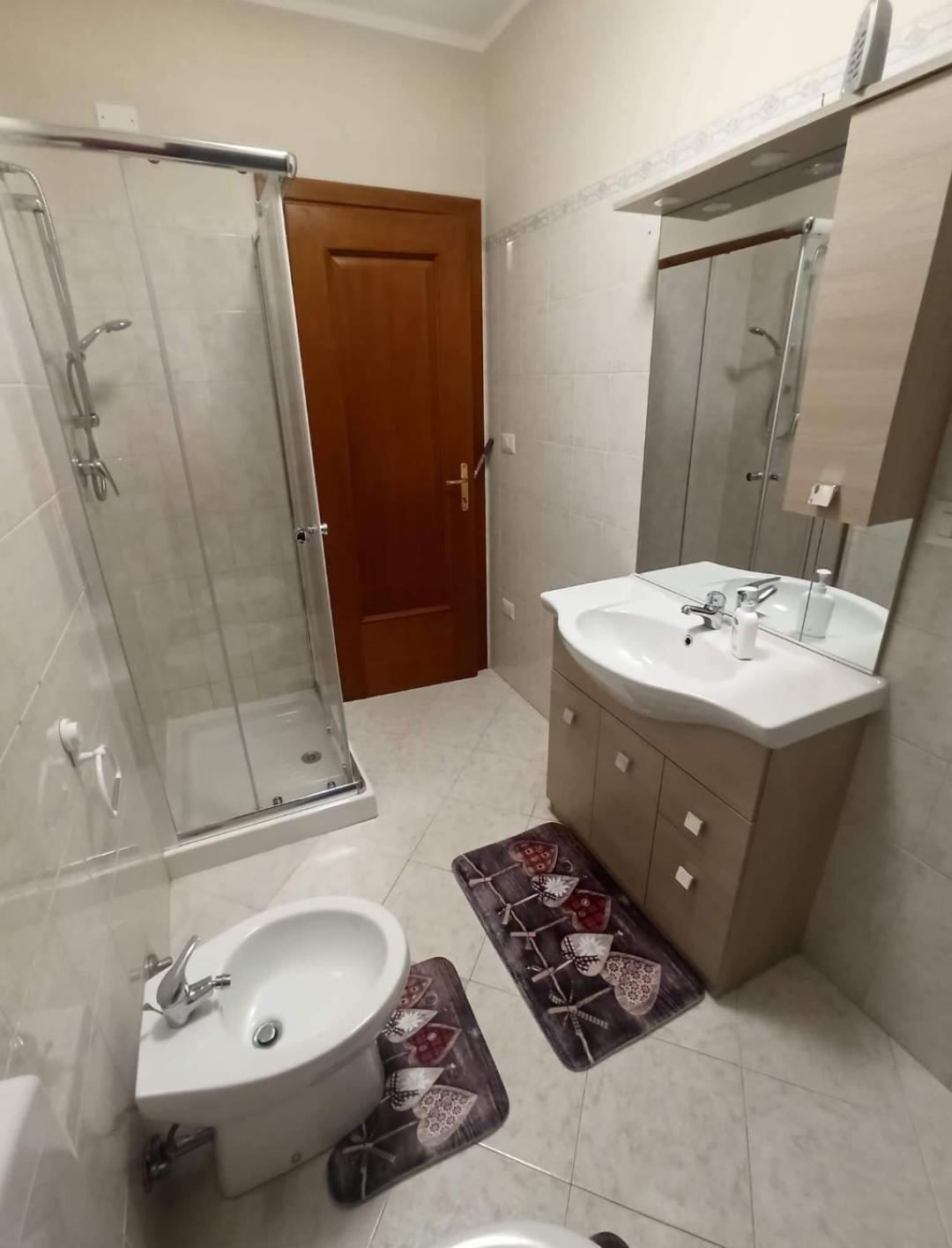 Suite Guesthouse A Pochi Passi Dal Mare 사사리 외부 사진