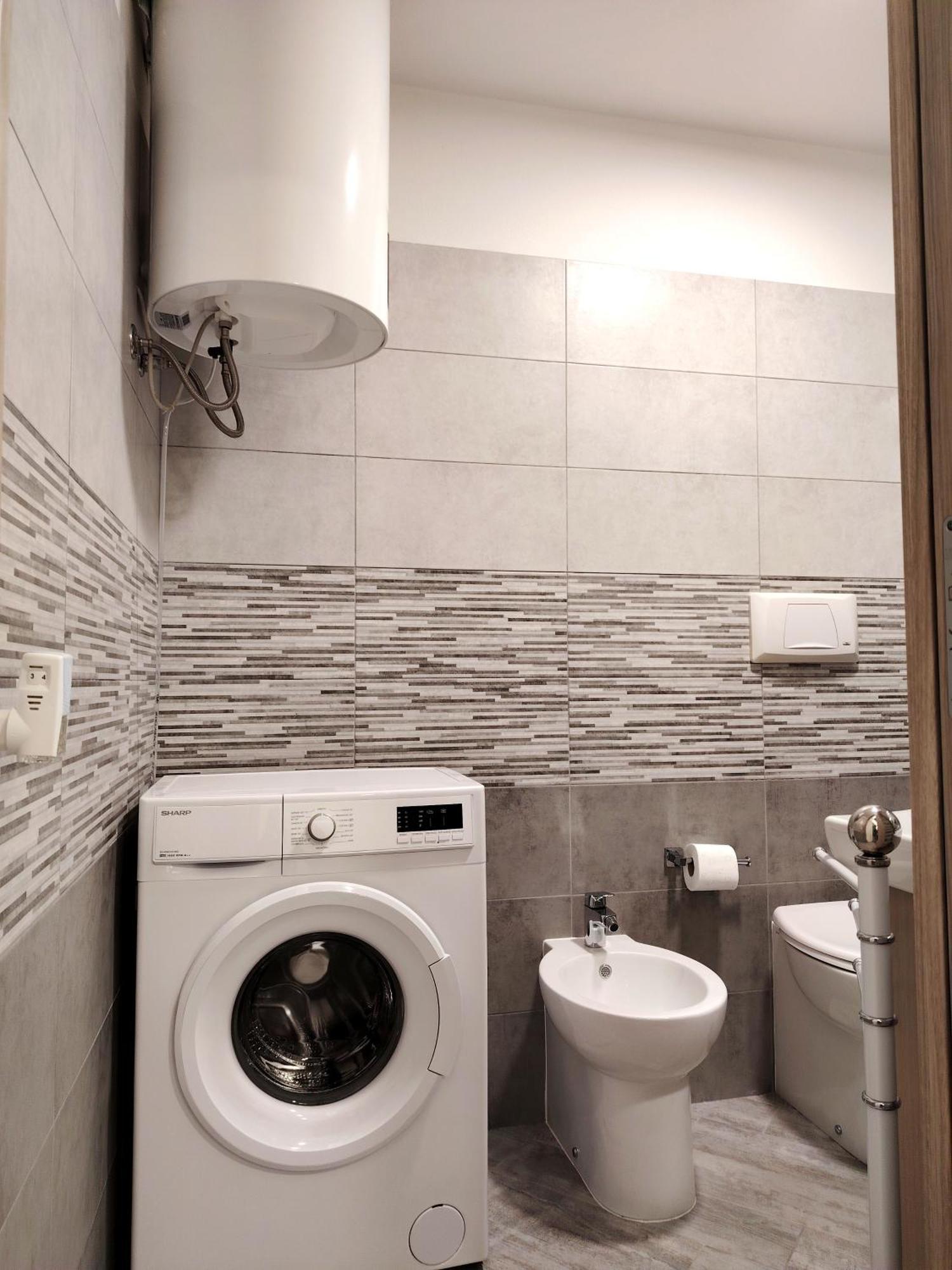 Suite Guesthouse A Pochi Passi Dal Mare 사사리 외부 사진